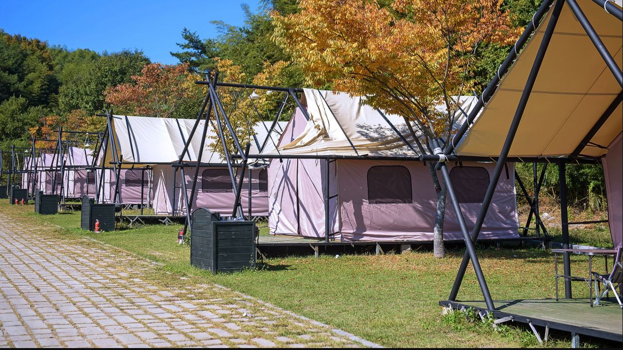 금성산성 아래 대규모 자동차야영장