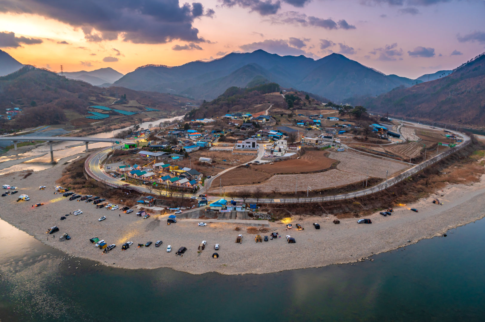 수주팔봉 야영지
