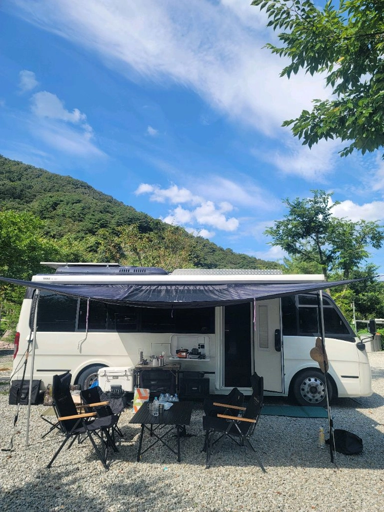 대우 자작 캠핑카(태양광·바닥난방)
