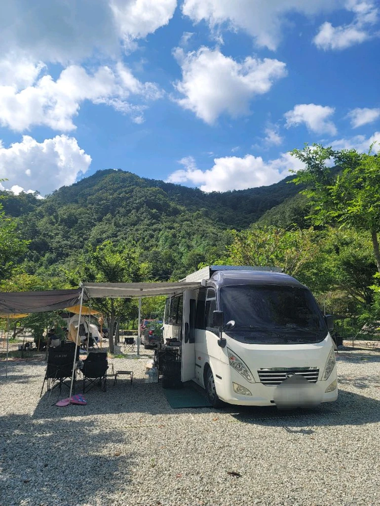 캠핑 구조