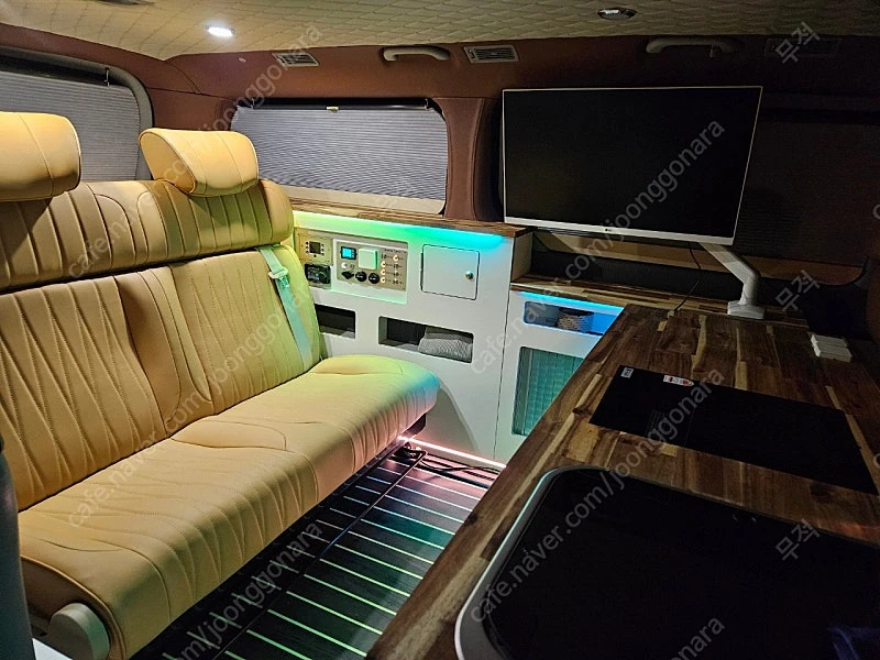 캠핑 구조