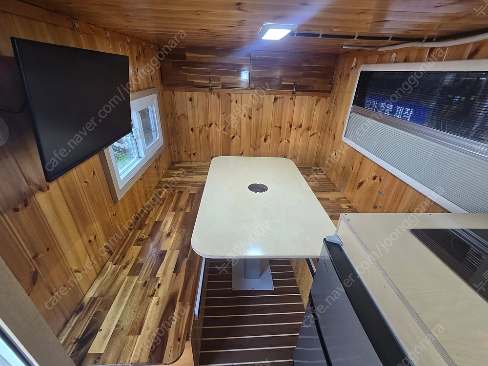 캠핑 구조