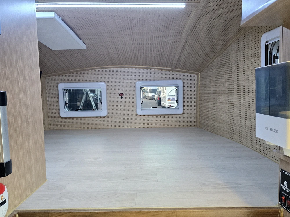캠핑 구조