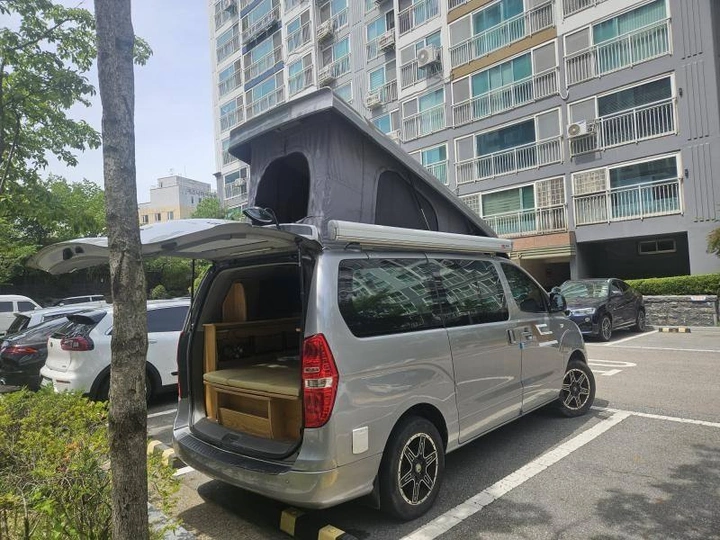 그랜드 스타렉스 4륜 캠핑카 매물 사진 3