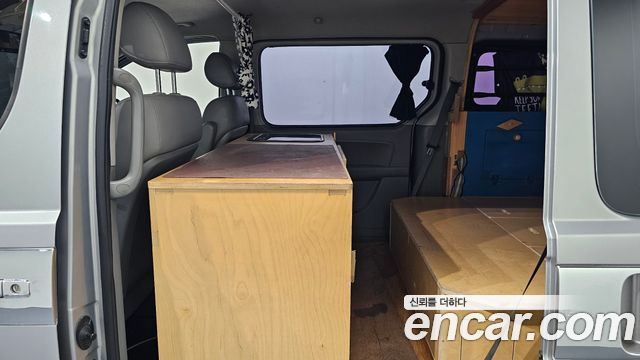 그랜드 스타렉스 캠핑카 실제 차량 사진 11
