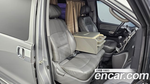 그랜드 스타렉스 캠핑카 실제 차량 사진 10