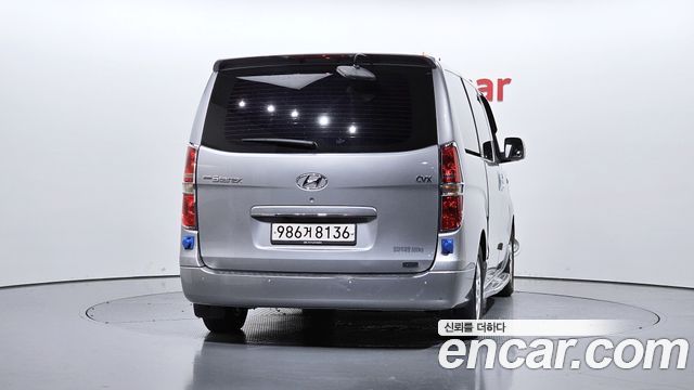 그랜드 스타렉스 캠핑카 실제 차량 사진 3