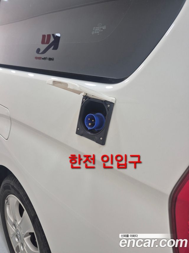 더 뉴 그랜드 스타렉스 캠핑카 실제 차량 사진 18