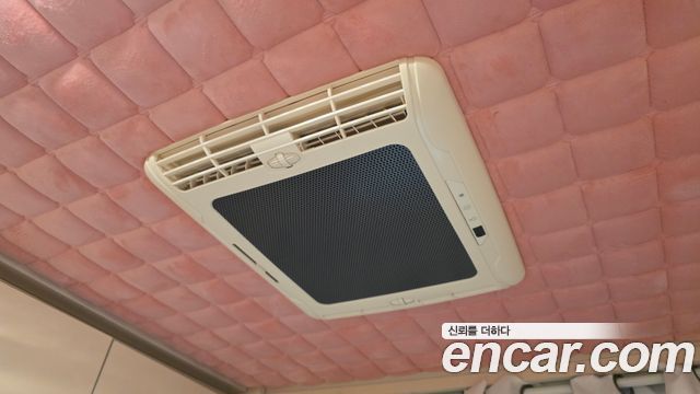 더 뉴 그랜드 스타렉스 캠핑카 실제 차량 사진 33