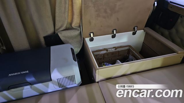 그랜드 스타렉스 캠핑카 실제 차량 사진 29