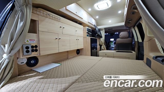 그랜드 스타렉스 캠핑카 실제 차량 사진 19